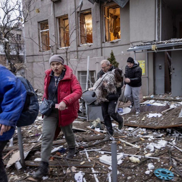 Русия бомбардира свое село… без да иска