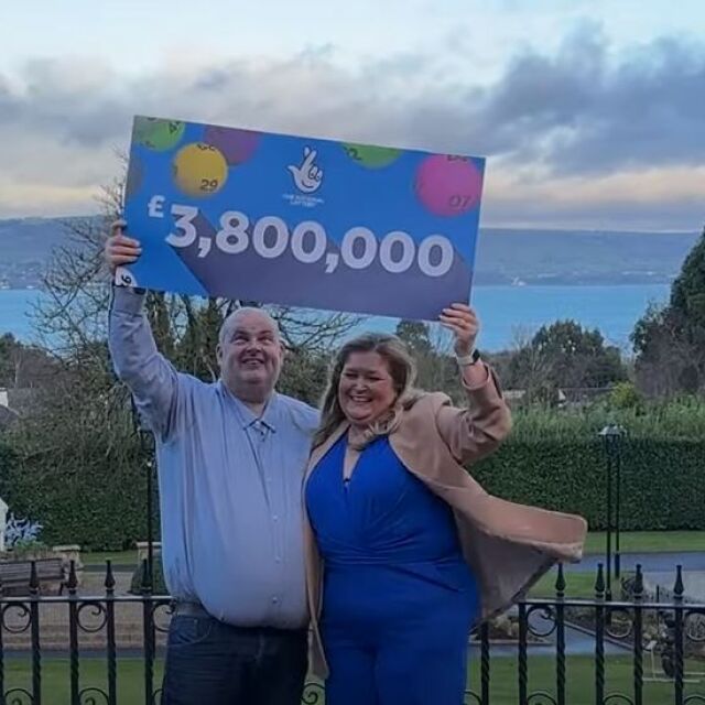 Мъж, спечелил  €4,4 млн. от лотарията, продължил да работи, за да не подведе колегите си (ВИДЕО)