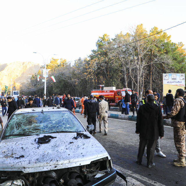 „Ислямска държава“ пое отговорността за кървавия атентат в Иран