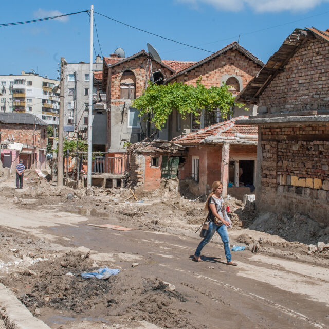 Варна получи 10 млн. лв. за „Аспарухово” година след наводнението
