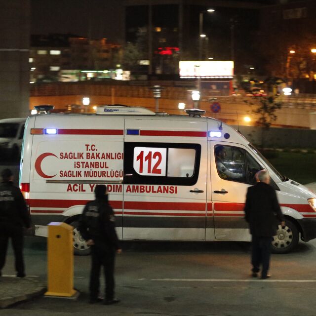 Автобус с деца се преобърна в Турция, трима са загинали