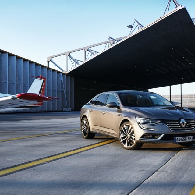 Renault представи изцяло новия луксозен седан TALISMAN
