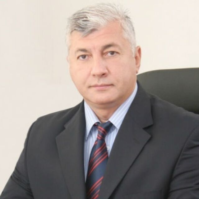 Изключеният от ГЕРБ Здравко Димитров остава в парламента