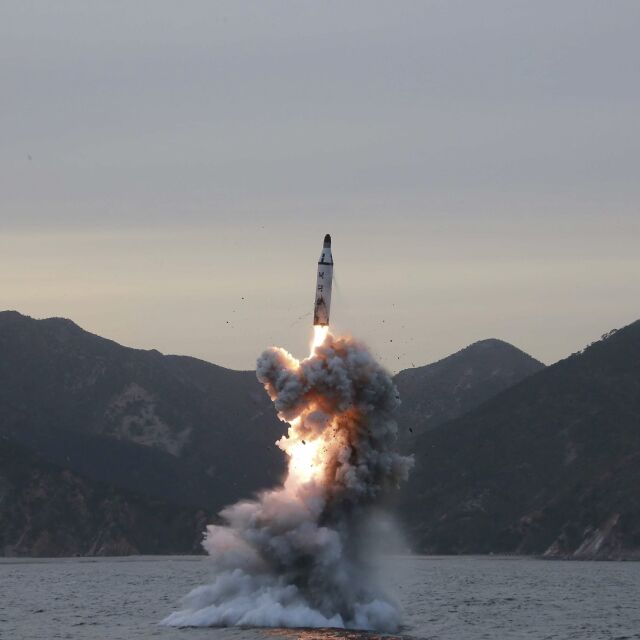 КНДР отново тества балистична ракета