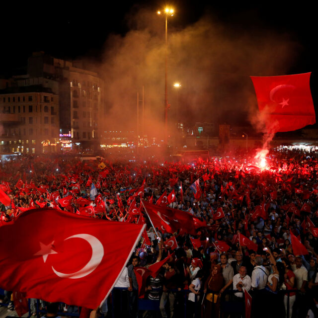 99 военни генерали в Турция са с повдигнати обвинения след опита за преврат
