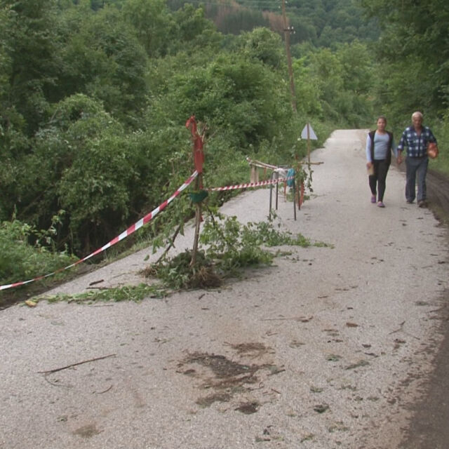 Сериозни поражения след наводненията и във врачанското село Лютидол
