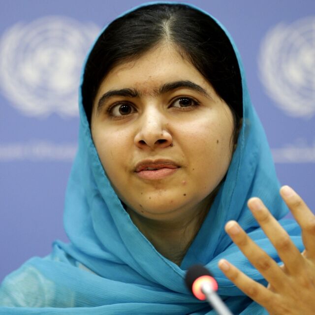 Малала Юсуфзай завърши гимназия, вече е и в „Туитър”