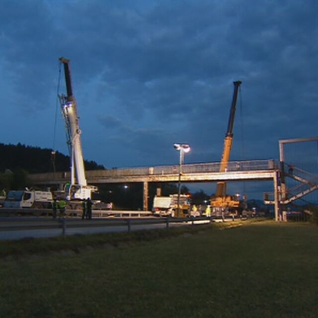 Започна демонтажът на пешеходния мост на магистрала "Тракия"