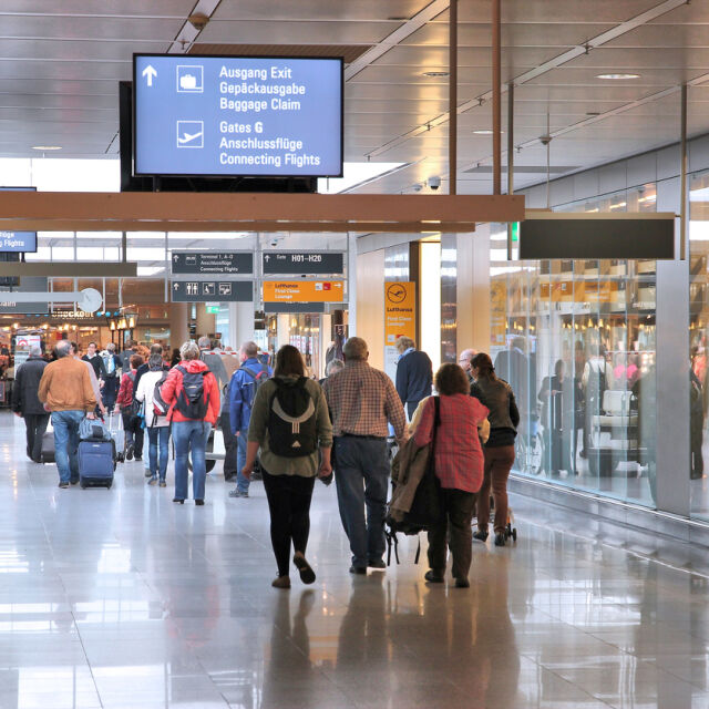 Терминал на летището в Мюнхен беше затворен за няколко часа
