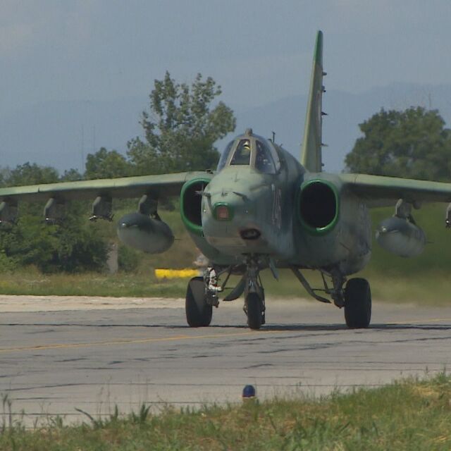 Армения обвини Турция за свалянето на свой боен самолет