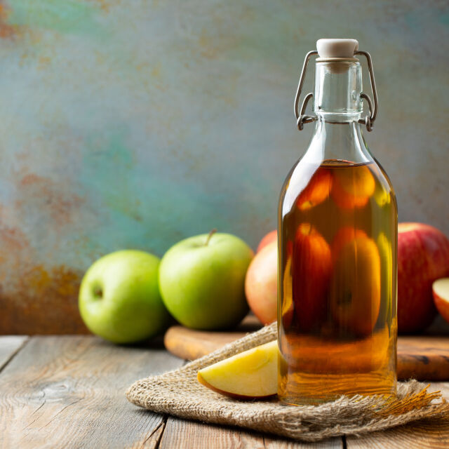Ябълков оцет: 6 доказани ползи за здравето