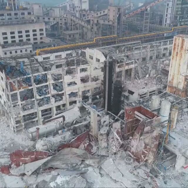 15 души загинаха при експлозия в газова фабрика в Китай