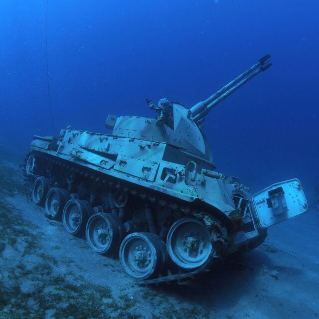 В Йордания откриха подводен военен музей