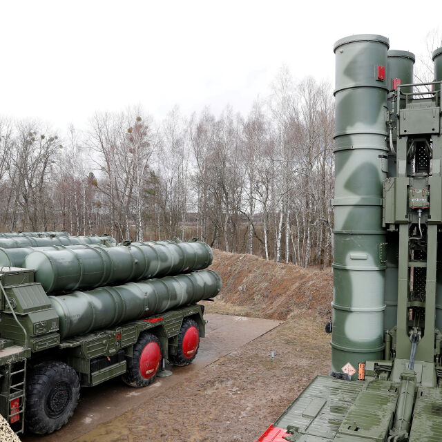 САЩ предлагат на Турция да изпрати купените от Русия ракети С-400 на Украйна