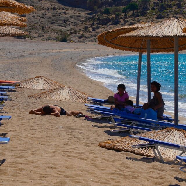 Летният сезон: Гърция с рекорден брой туристи