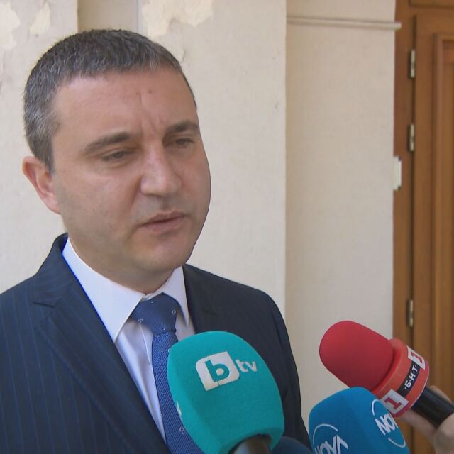 Горанов: Няма причина да подавам оставка след приближаването ни към еврото
