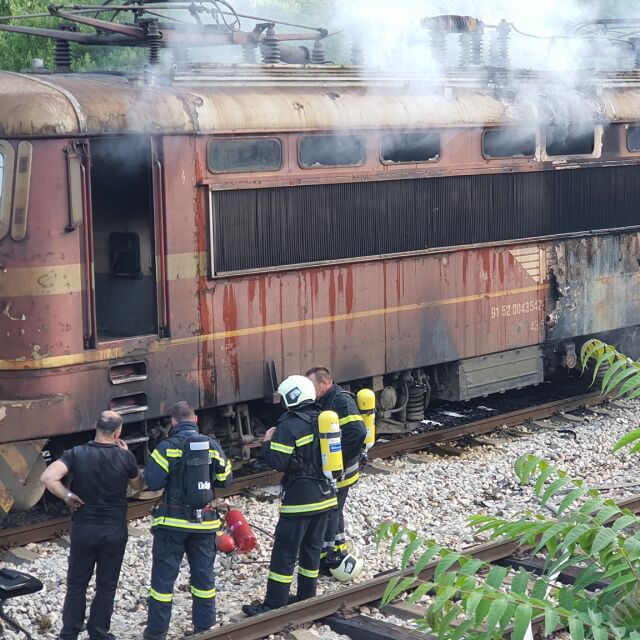 Товарен влак се е подпалил на гара Елисейна