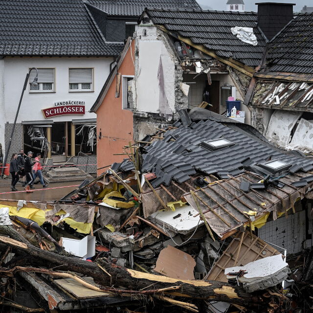Наводненията в Германия и Белгия: Румен Радев изрази съболезнования за жертвите