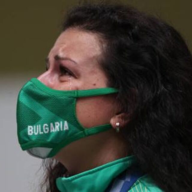 Сълзите на една олимпийска вицешампионка (ГАЛЕРИЯ)