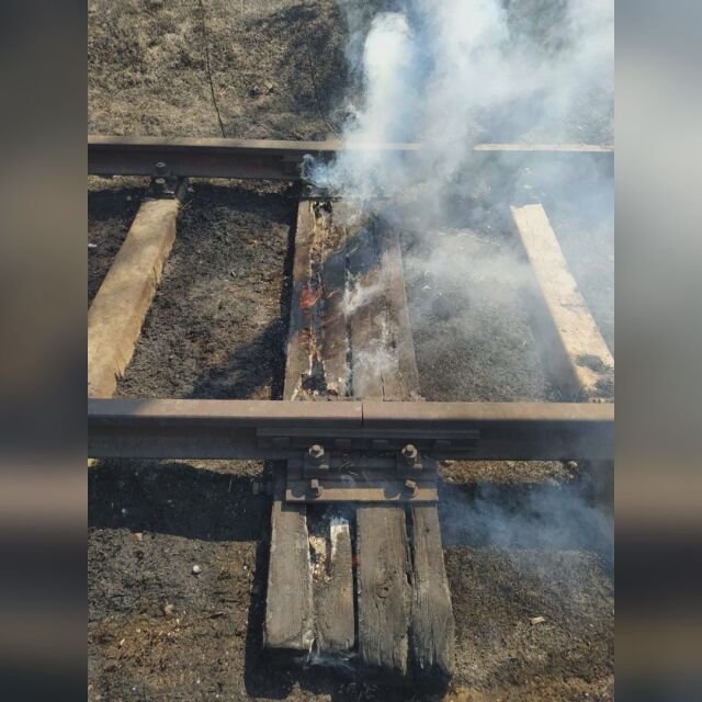 Пожар в района на гара „Пловдив разпределителна“