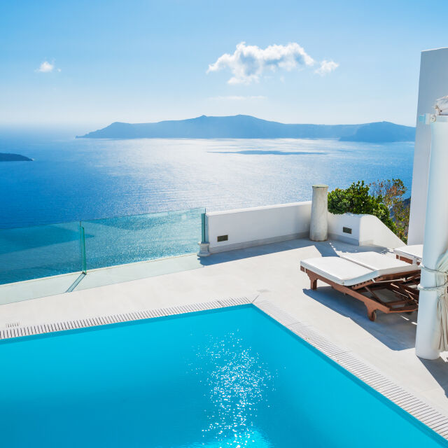 Изгодно ли е да имаш ваканционен имот в Гърция?
