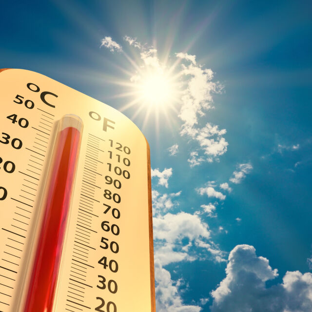 Екстремно горещо: 43° в Русе, осем души припаднаха в Пловдив