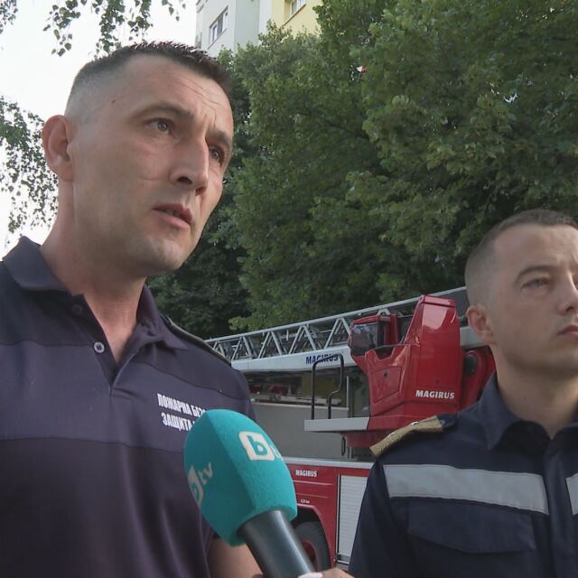 Пред bTV : Говорят пожарникарите, спасили възрастна жена в Хасково