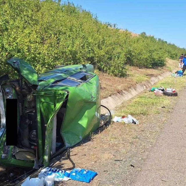 Катастрофа между камион и лека кола на „Тракия“ (СНИМКИ)