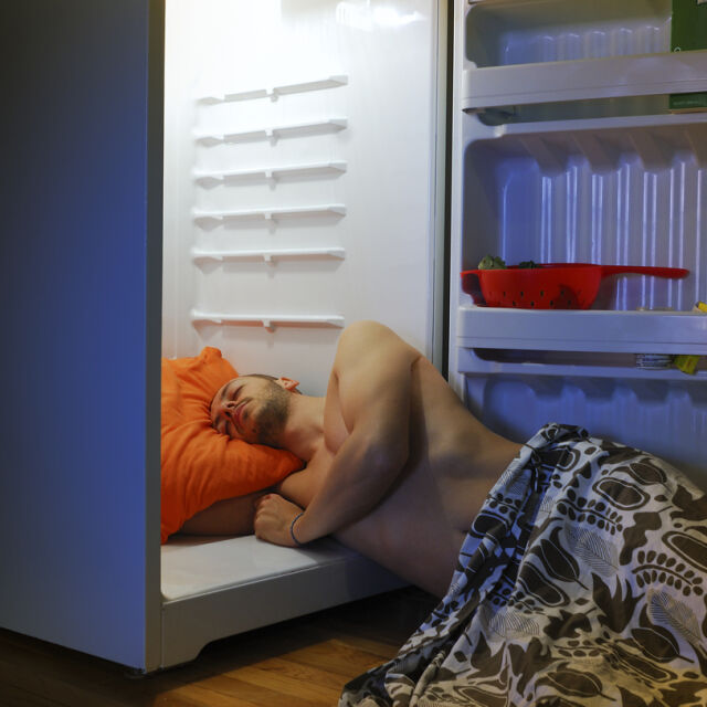 Как да спим по-добре през горещите летни нощи