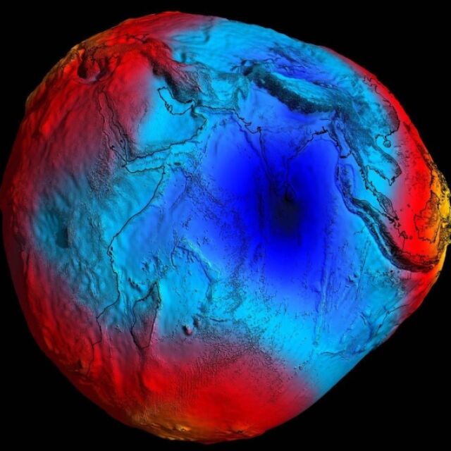 "Земята е като дефектен картоф": Разкриха мистерията на гравитационна дупка в Индийския океан
