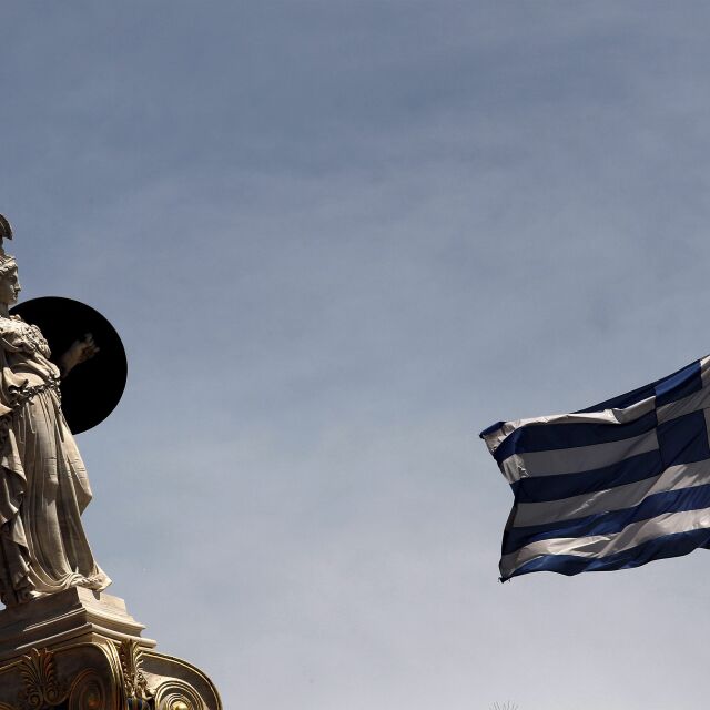 Гърция иска временно решение, докато се търси дългосрочна сделка