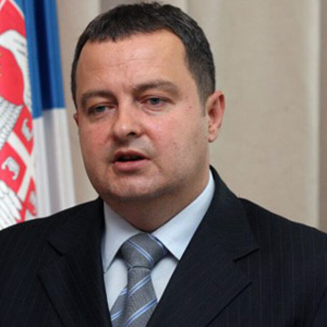 Сръбският външен министър поиска ЕС да реагира на изявленията на албанския премиер