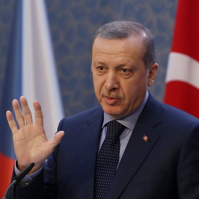 Ердоган се закани да забрани "Туитър"