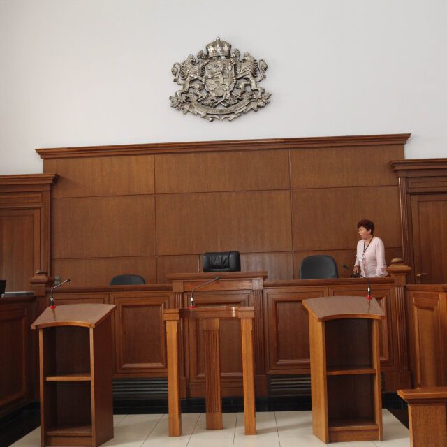  Ръководството на градския съд отговори на опозицията си