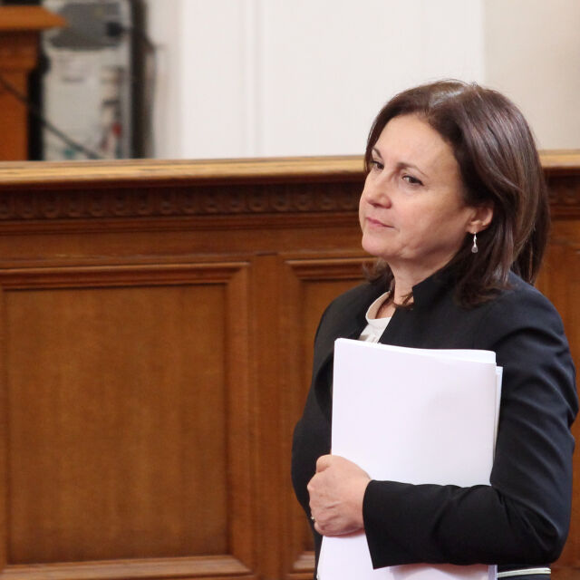 Румяна Бъчварова обвини политиците за кризата в Харманли