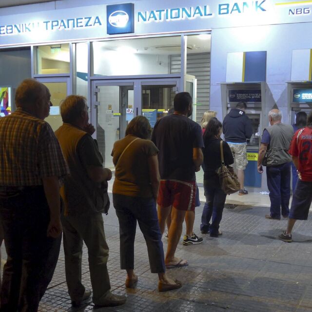 Стоян Александров: Гръцките банки у нас могат да се страхуват само от клиентите си