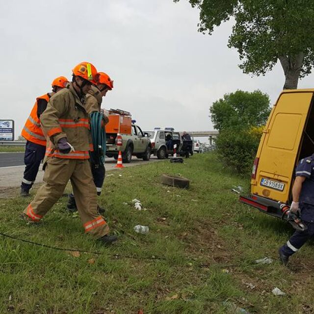 10 души загинаха при катастрофа с нелегални мигранти на магистрала „Тракия”(ОБЗОР)