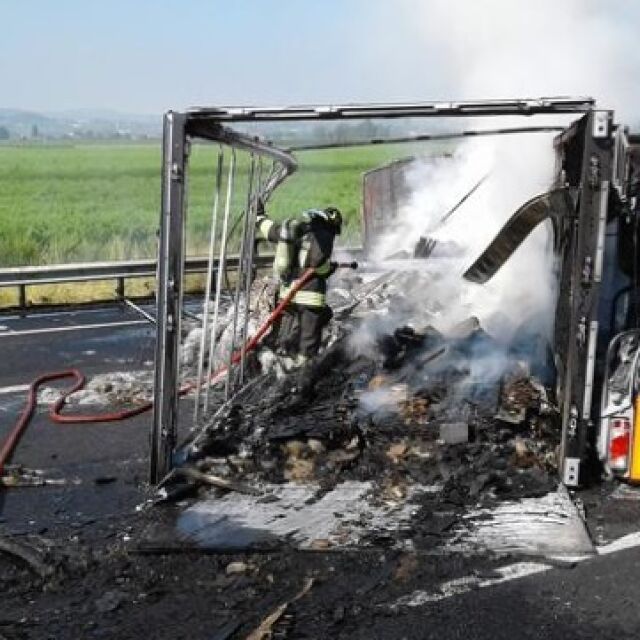 Тежка катастрофа с български шофьор блокира италианска магистрала