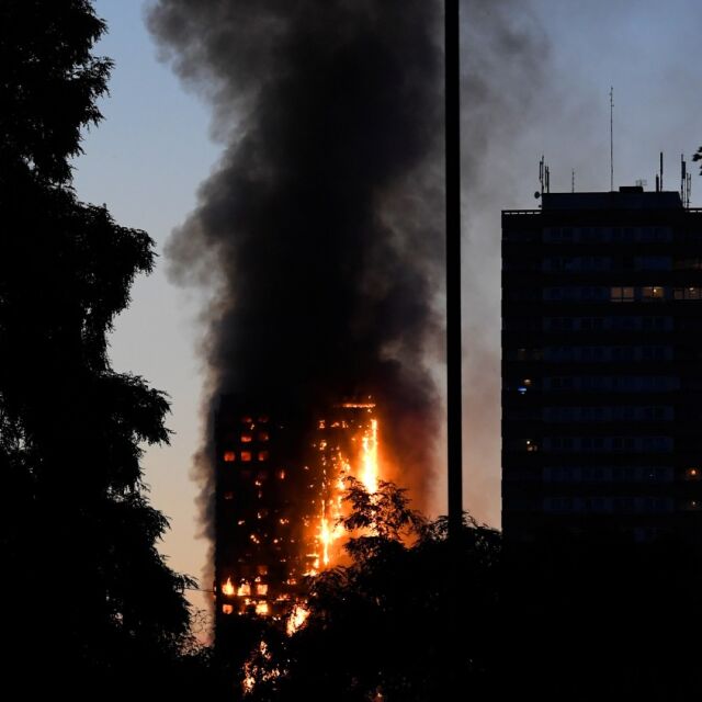 Българин в Лондон: Поредица от грешки е довела до пожара в „Гренфел тауър“