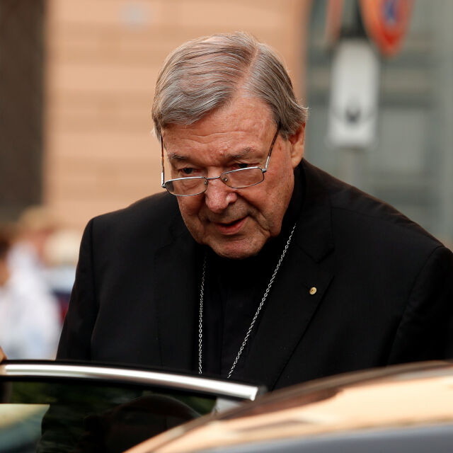 Ковчежникът на Ватикана се сдоби с обвинения за сексуално насилие