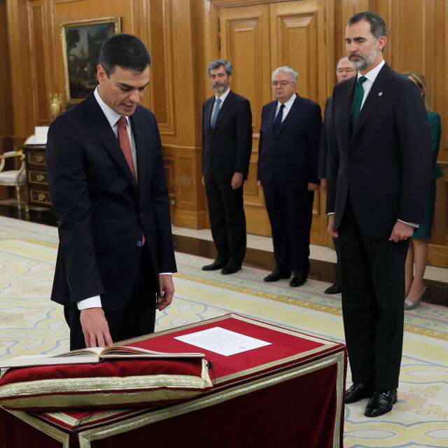 Новият испански премиер положи клетва 