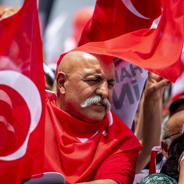 Часове до президентските избори в Турция: Какви са нагласите на хората?