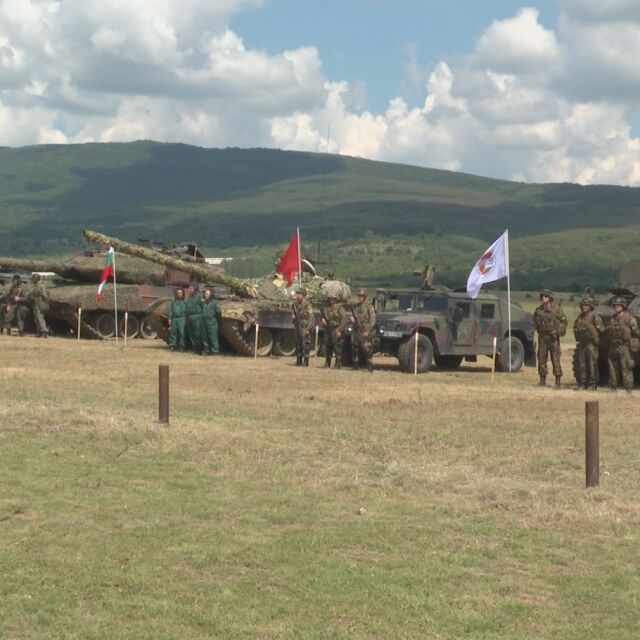 "Ответен удар - 2019" приключва в Ново село, но военните учения продължават