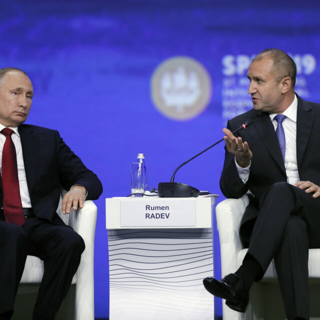 Сблъсък на позиции: Румен Радев и Владимир Путин - за суверенитета на България