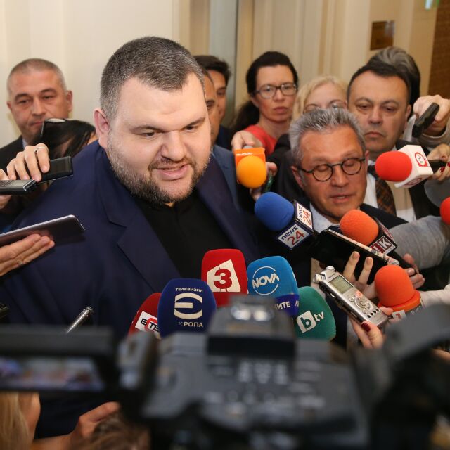 Пеевски в парламента: 1 лев субсидия на глас означава фалит на партиите 