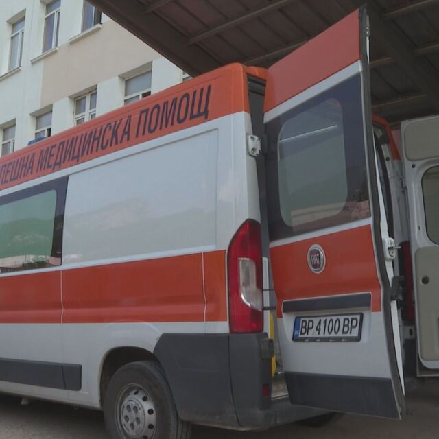 „Медицински надзор" се самосезира по случая с мъжа, починал в линейка във Враца