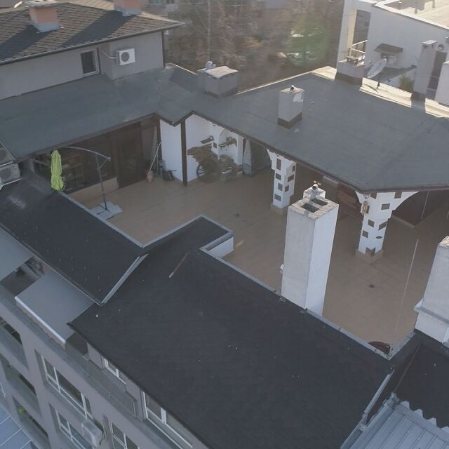 Терасата с барбекю – законна: Отменен е актът за събаряне на постройките на Пламен Георгиев