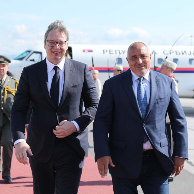 Бойко Борисов посрещна сръбския президент Александър Вучич в България