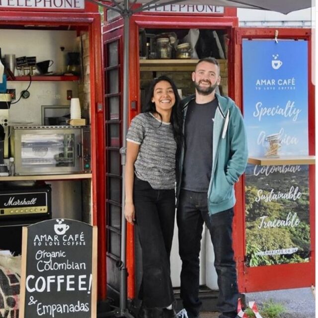 Кафе от телефонна кабина: вижте най-малкото кафене в Лондон (ВИДЕО)