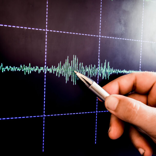Земетресение с магнитуд 5,5 разтърси Централна Гърция
